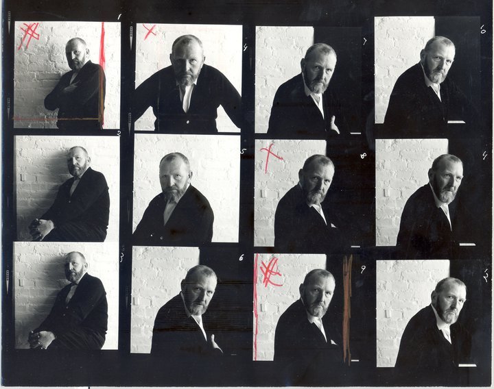 Síguemos en facebook